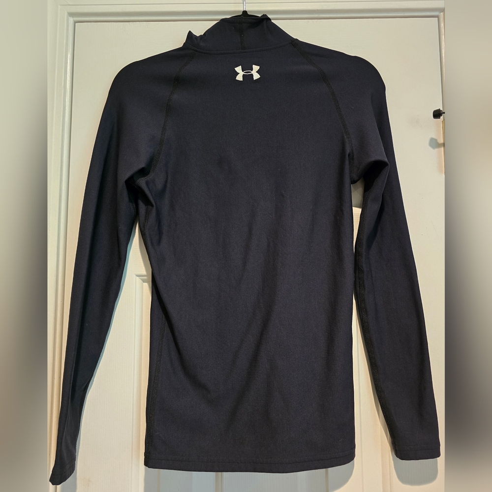 Women's Under Armour Size Medium Black Hoodie Lightweight Stretchy